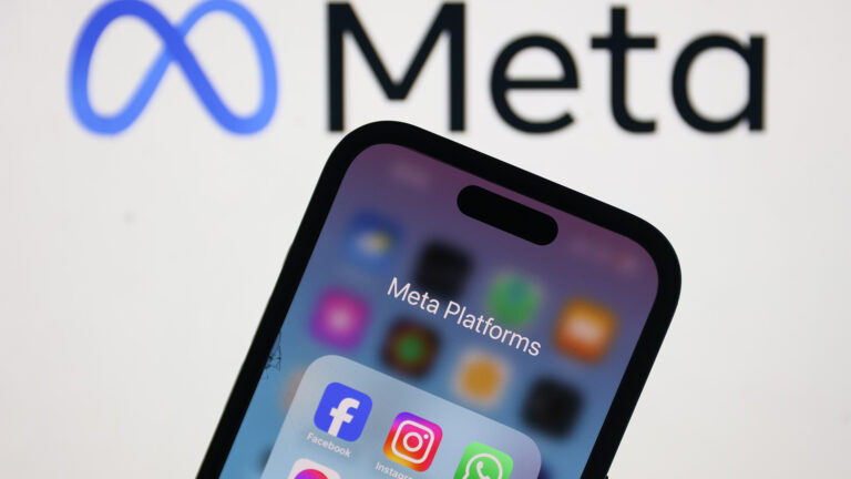 Meta must face FTC antitrust trial over purchasing Instagram and WhatsApp