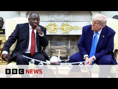 Trump ambushes South African president in Oval Office with claims of'white persecution’ | BBC News