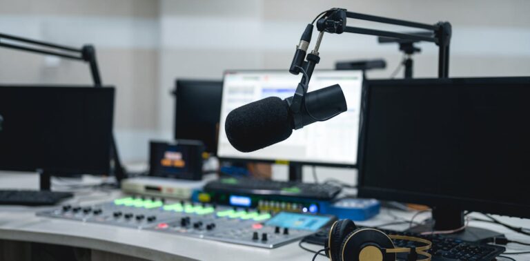 A âscathingâ report on RNZâs performance obscures the good news â and the challenge of serving many audiences