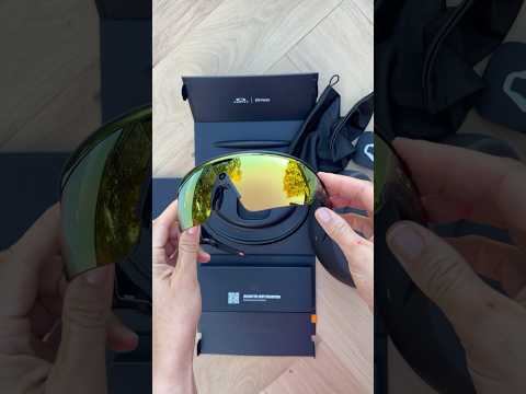 Unboxing the $499 Oakley Meta Vanguard Smart Glasses ð¶️