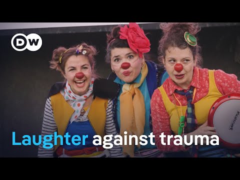 Turkey's earthquake survivors:'Children need to laugh again' | DW News