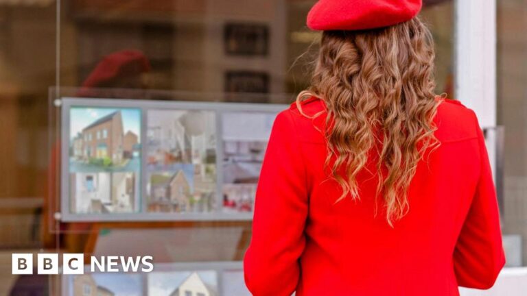 Mortgage rates rise and deals pulled over Iran war turmoil