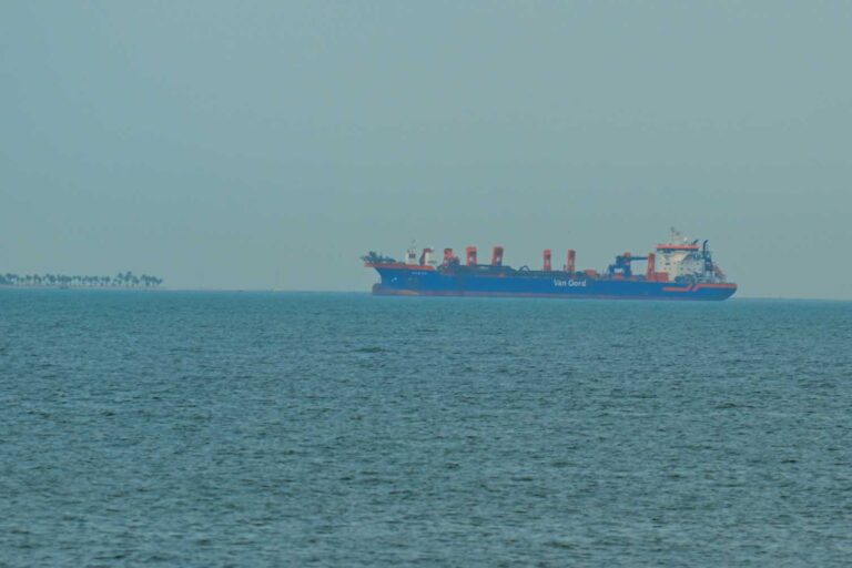 The Iran war has triggered a fuel price rise. What does this mean for Australian consumers?