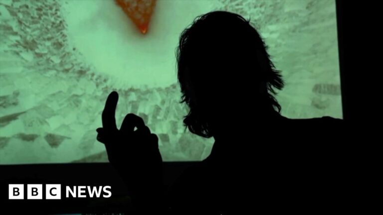 Watch: Iranians show daily life under air strikes and regime crackdown