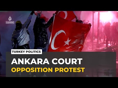 Ankara opposition protest: Supporters of the CHP party reject the court ruling