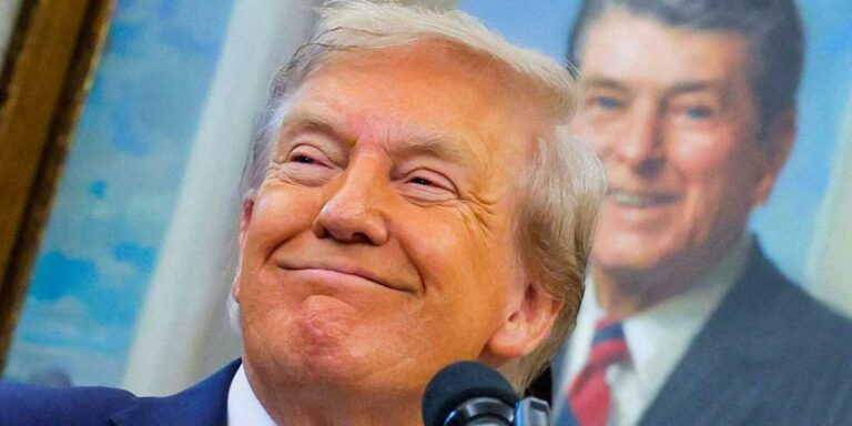 Hopeless: Conservative urges idealists to'give up' trying to save the GOP