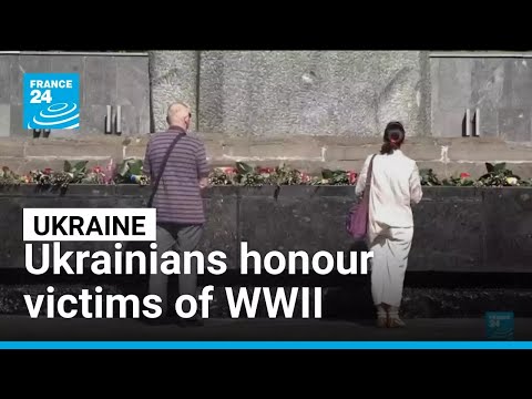 Ukrainians mark end of WWII amid fragile ceasefire with Russia • FRANCE 24 English