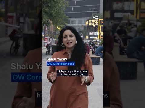 India's Gen Z'Cockroaches' protest national exams fraud | DW News