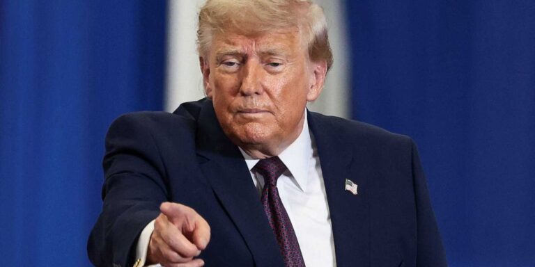 This Trump-linked firm is lobbying for presidential pardons — and business is booming