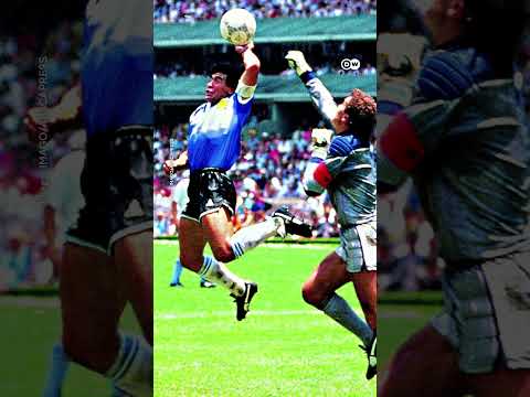 Maradona's'Hand of God' match ball heads to auction | DW News