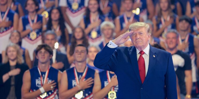 Bootlicking host fawns over Trump as he rambles about football