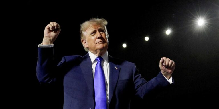 Candidates fleeing Trump after he'aggressively squandered' his strengths