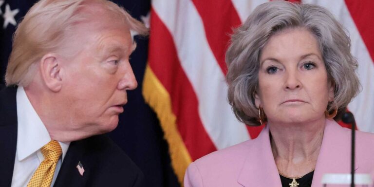 Defeated Trump will burn down his own inner circle after midterms: insider