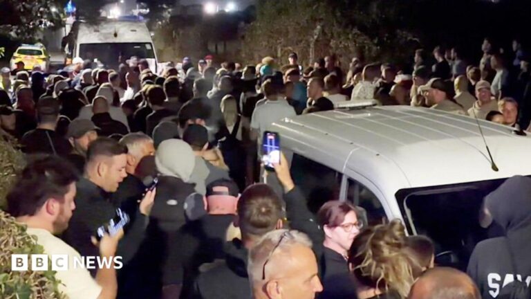 Watch: Anti-migrant boat protesters block roads in Portsmouth