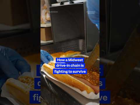 Inside one of #America’s last Dog n Suds #driveins. #food #bigbusiness